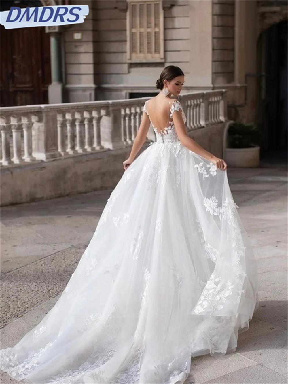 Abito da sposa sexy con scollo a V profondo 2024 Abito da sposa affascinante con spalle scoperte Abito romantico a-line lungo fino al pavimento Abiti da sposa