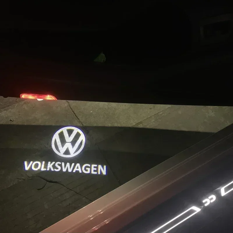Projektor-Willkommenslicht - Kompatibel mit VW Golf 5/6/7/8, Passat B6/B7/B8/B9, Arteon, Tiguan, Touareg, GTI, GTD, GTE | LED