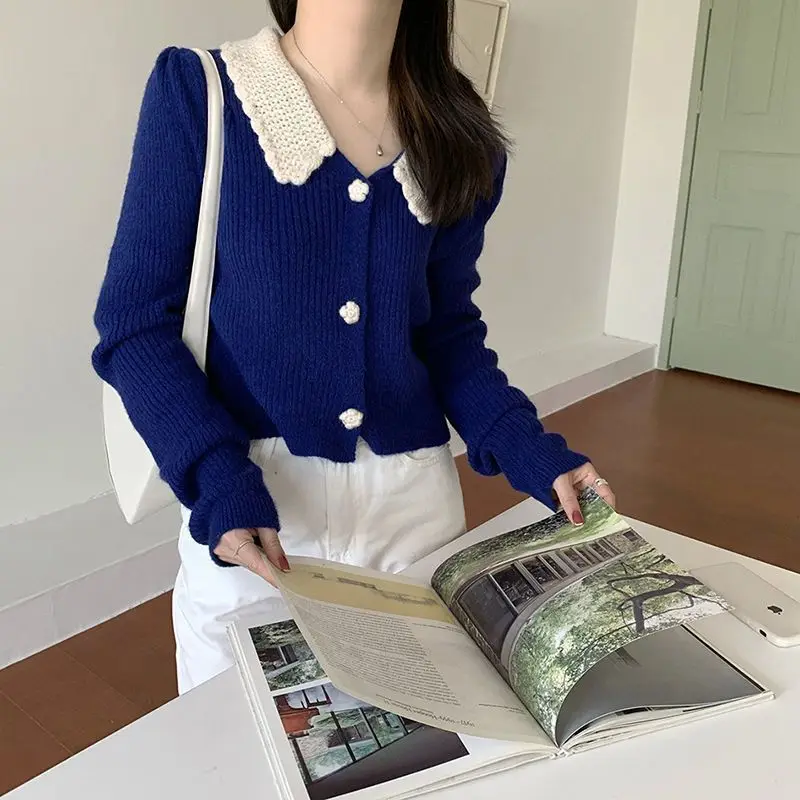 

Women Clothes Spring Autumn Fashion Casual Button Solid Color Turn-down Collar Knitting Female All-match Appear Thin Sweater Coa