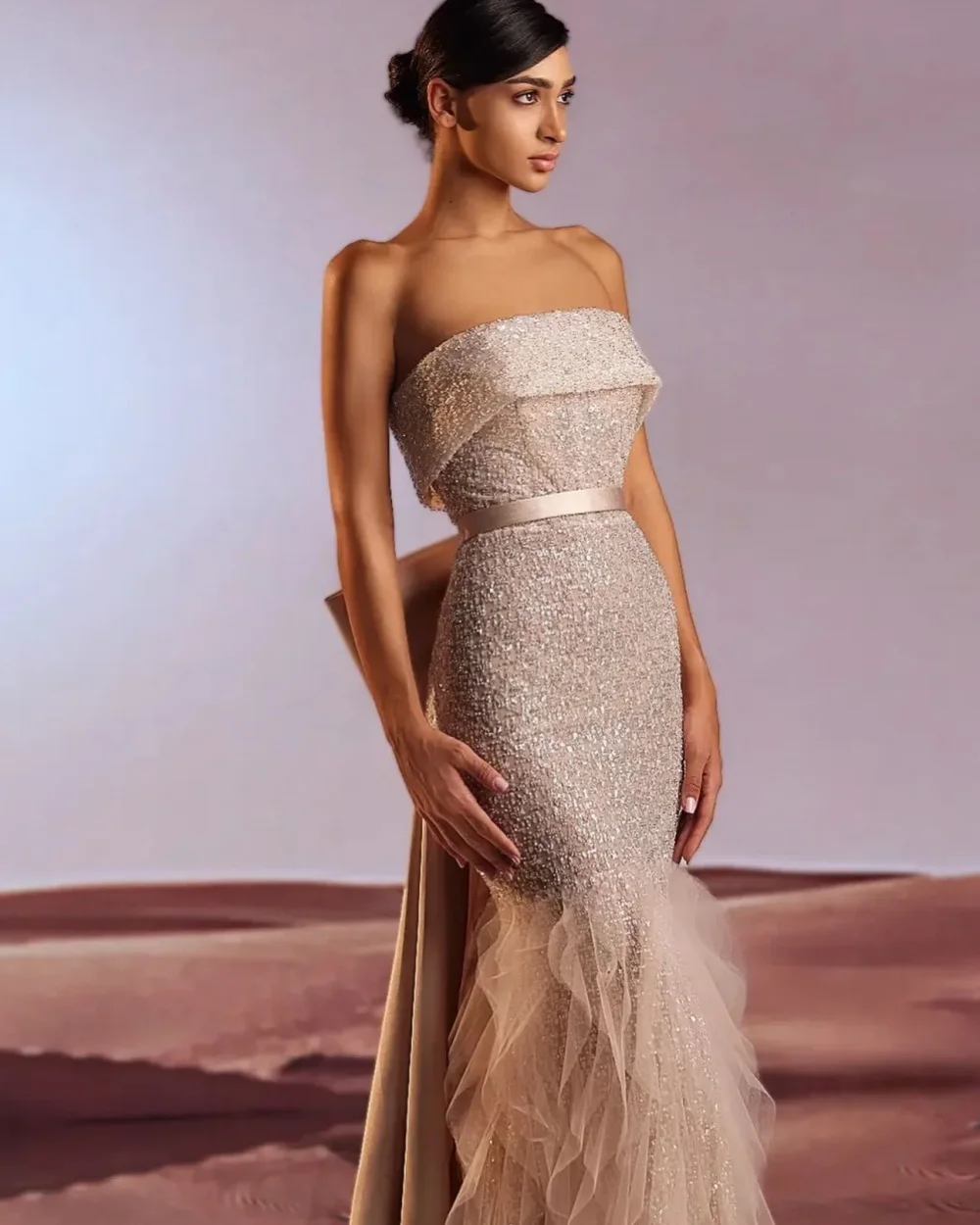 

Customized Luxury Women Charmeuse Sequined Ruched Straight Evening Dresses Fashion Strapless Sleeveless Floor Lenght Party Gowns