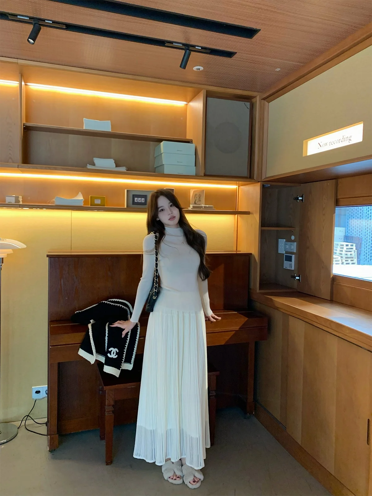 

High Waist Knitted Pleated Long Skirt Women's Autumn Winter Slimming White Drapey f Body Skirt Ci Walk Polyester Fiber