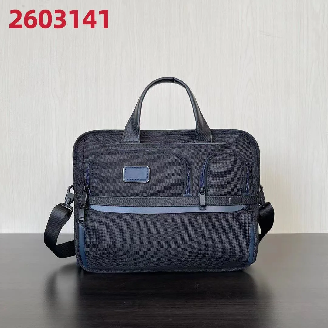 

Ballistic Nylon Men's Carryall, Large Capacity Shoulder Bag for Business Travel & Casual Use, Stylish 2603141