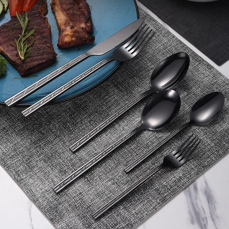 24pcs Cutlery Set Gold Dinnerware Stainless Steel Square Handle Engraved Pattern Spoon Forks Knives Western Silverware Tableware