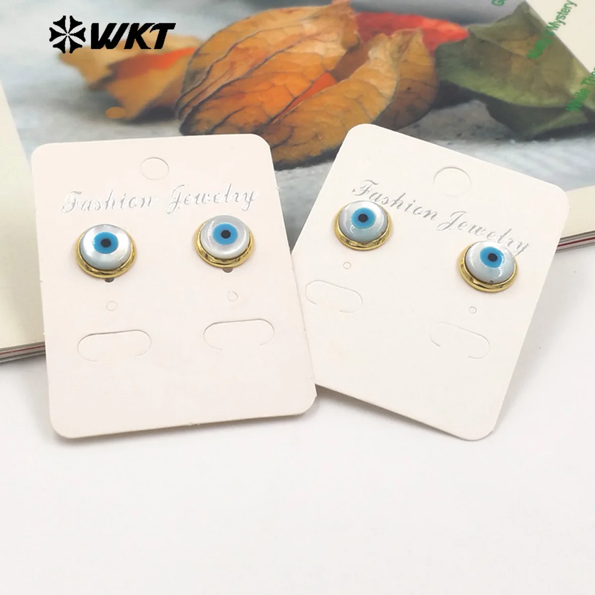 WT-MPE131 Wholesale Special Devil Eyes Design Lovely Earring For Girls Or Children Birthday Present Jewelry Accessories