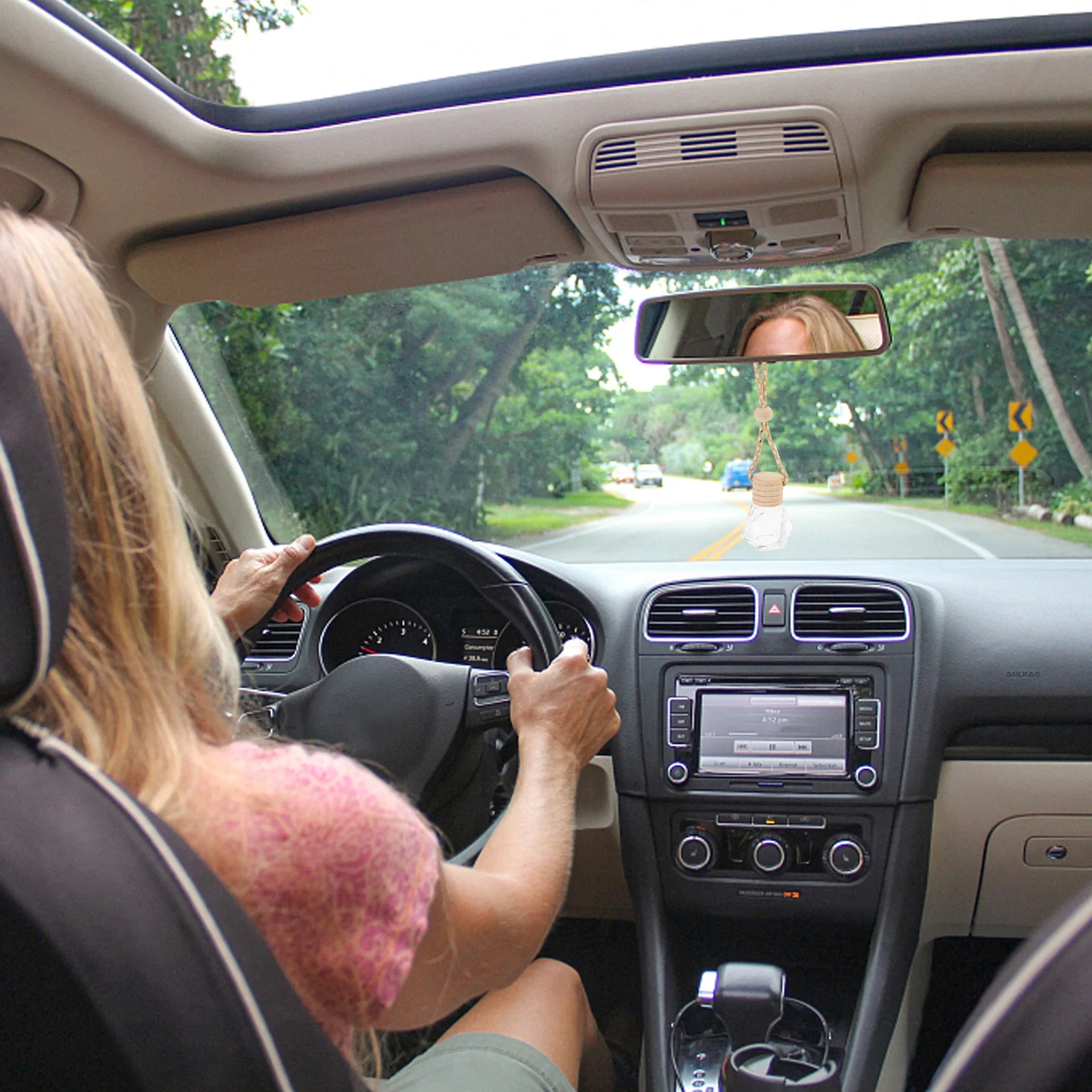 

6pcs Perfume Pendant Empty Glass Bottle For Car Aromatherapy Decor Hanging Diffuser Car Interior Ornament Auto Scent Accessory