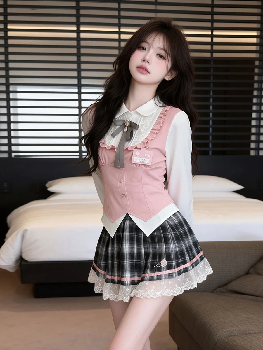 Sweet School Style Age-Defying Lace Trimmed Collared Long Sleeve Top And Plaid Pleated Short Skirt Autumn Set Women's Fashion