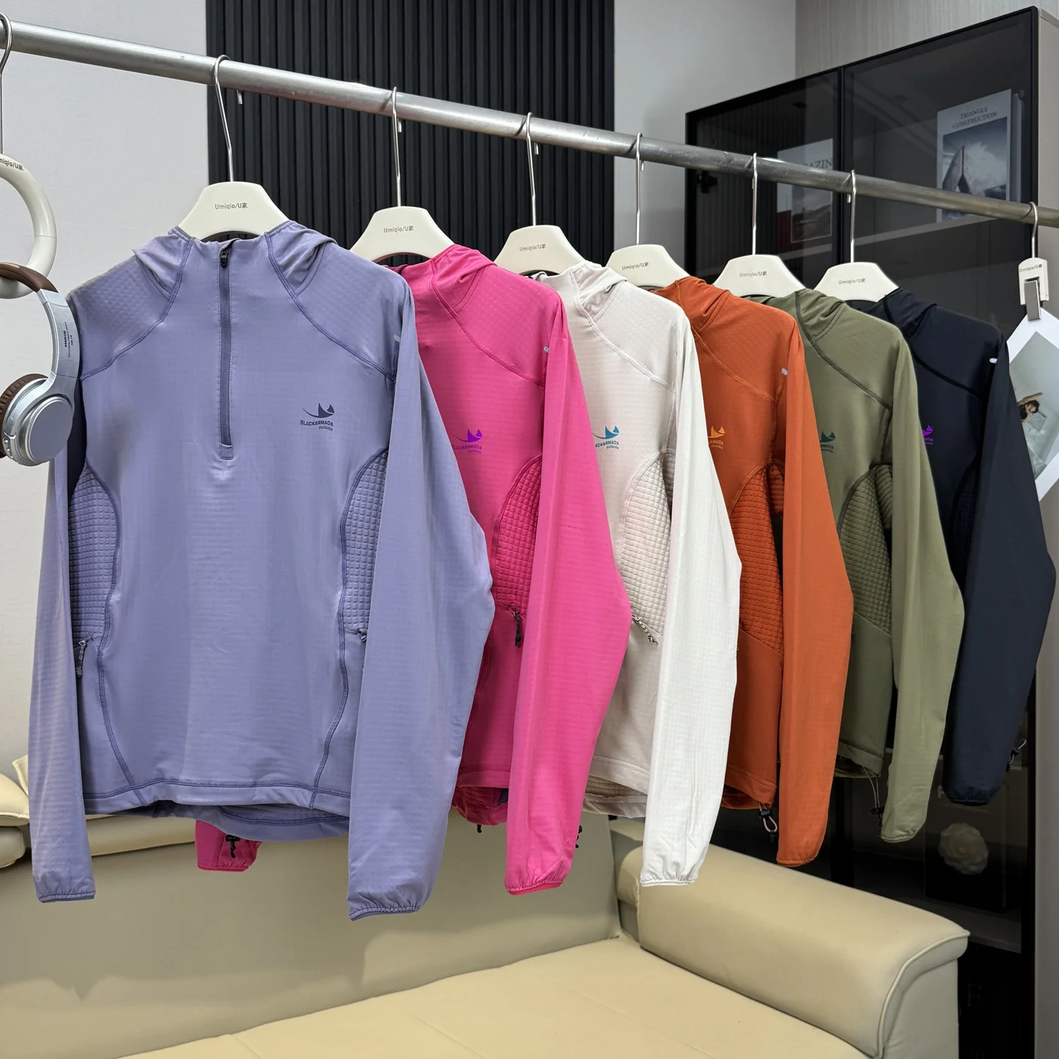 Outdoor Lightweight Quick Dry High Elastic Fabric Sports Hoodie Men Women Casual Hiking Cycling Hooded Sweatshirts Couple TShirt