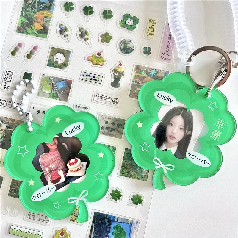 

Kawaii green lucky four-leaf clover Shape 1 inch Kpop Photocard Holder Idol Card Photo keychain pendant School Stationery