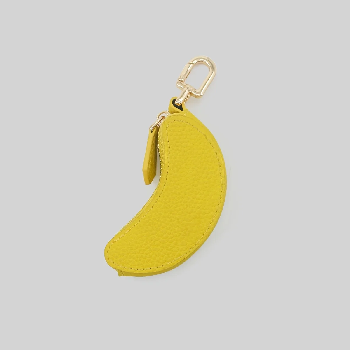 Serie Banana: Monedero con forma de plátano y llavero con mini billetera - Abalorios para bolso con forma de fruta para mujer, accesorios bonitos estilo Y2K (marca no especificada), adecuados para mochilas y bolsos pequeños