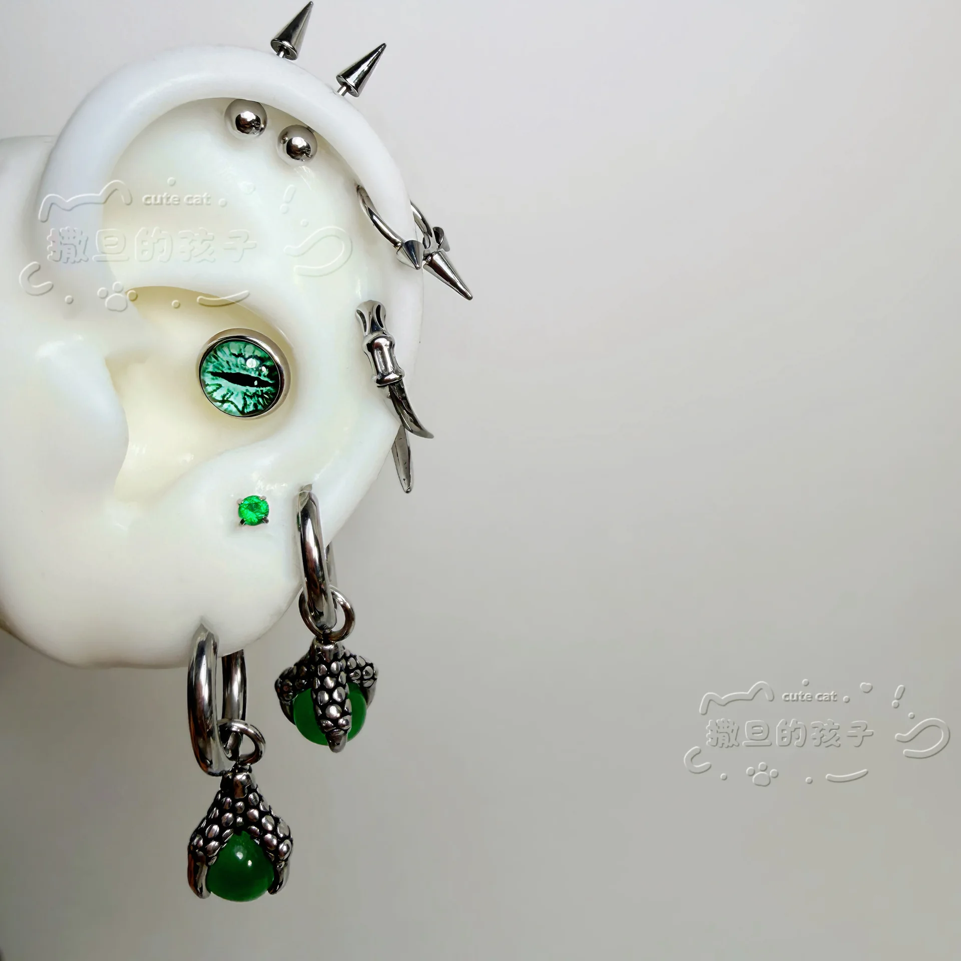 Cool Titanium Steel Punk Earrings Earbone Studs Snake Eyes Green Abyss Cochlear Studs Earrings Men and Women