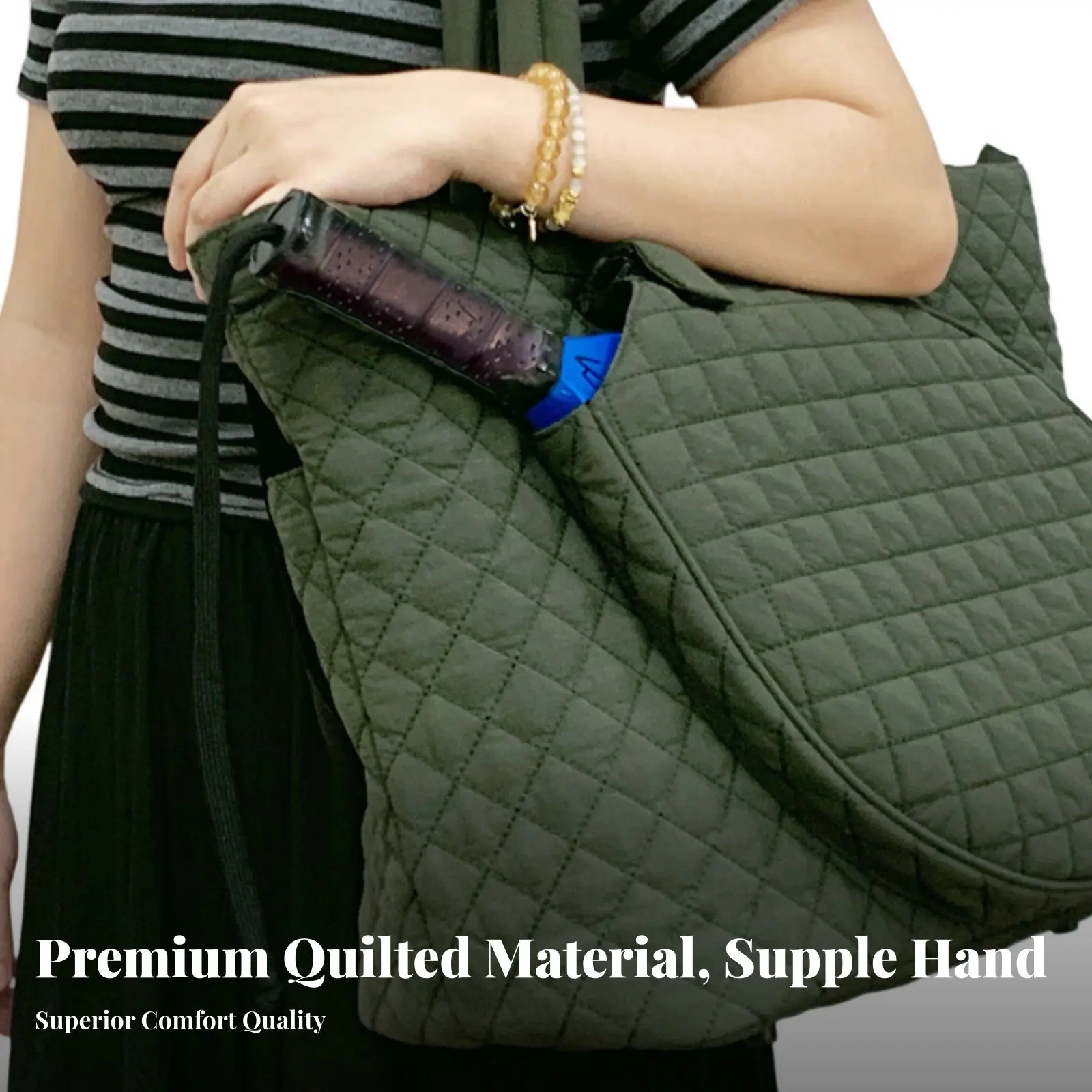 

Quilted Sports Bag Large Capacity Pickleball Paddle Bag Badminton Racket Carrier Multiple Pockets Women's Sports Tote for Travel