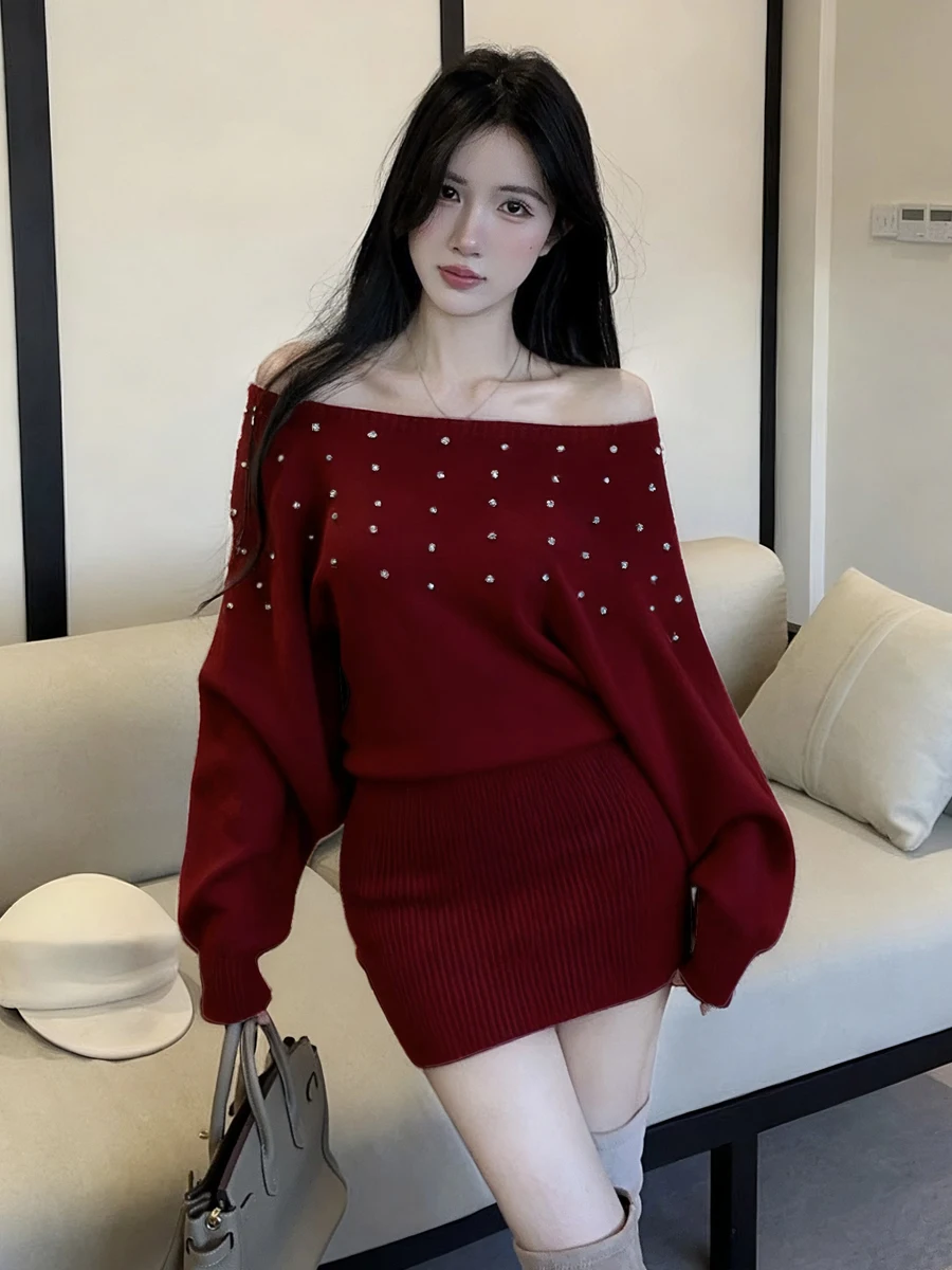 

Sexy Ele Long Sve Loose Knitted Dr High Waist Diamond Embellied Bodycon ort Skirt One oulder Design Autumn Wear