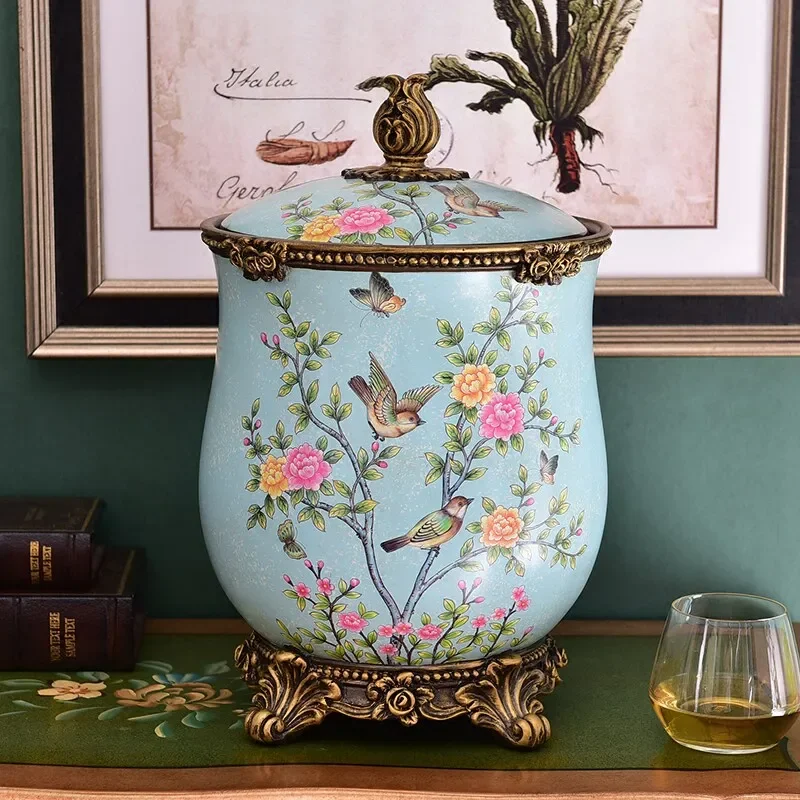European Luxury Lidded Trash Can American Retro Pastoral Large Storage Bucket Creative Decor for Living Room Bedroom
