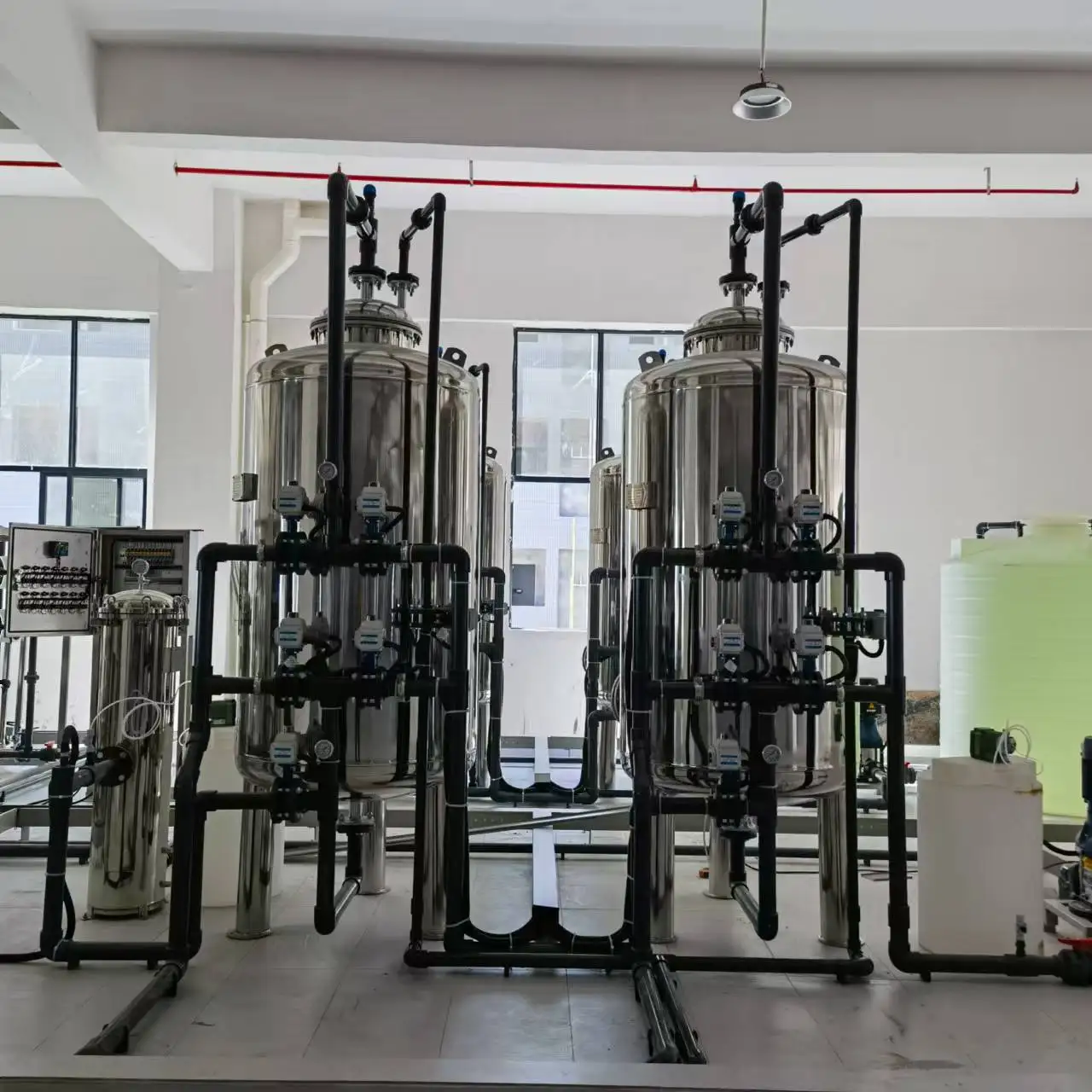 

Промышленный кварцевый песочный фильтр / Мультимедийный фильтрующий бак для водоочистки