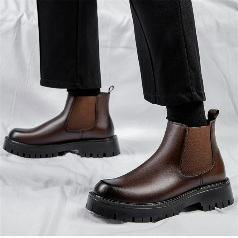 

Fashionable Winter Genuine Leather Chelsea Men's Boots Outdoor Warm and Plush High Top Leather Boots Snow Boots