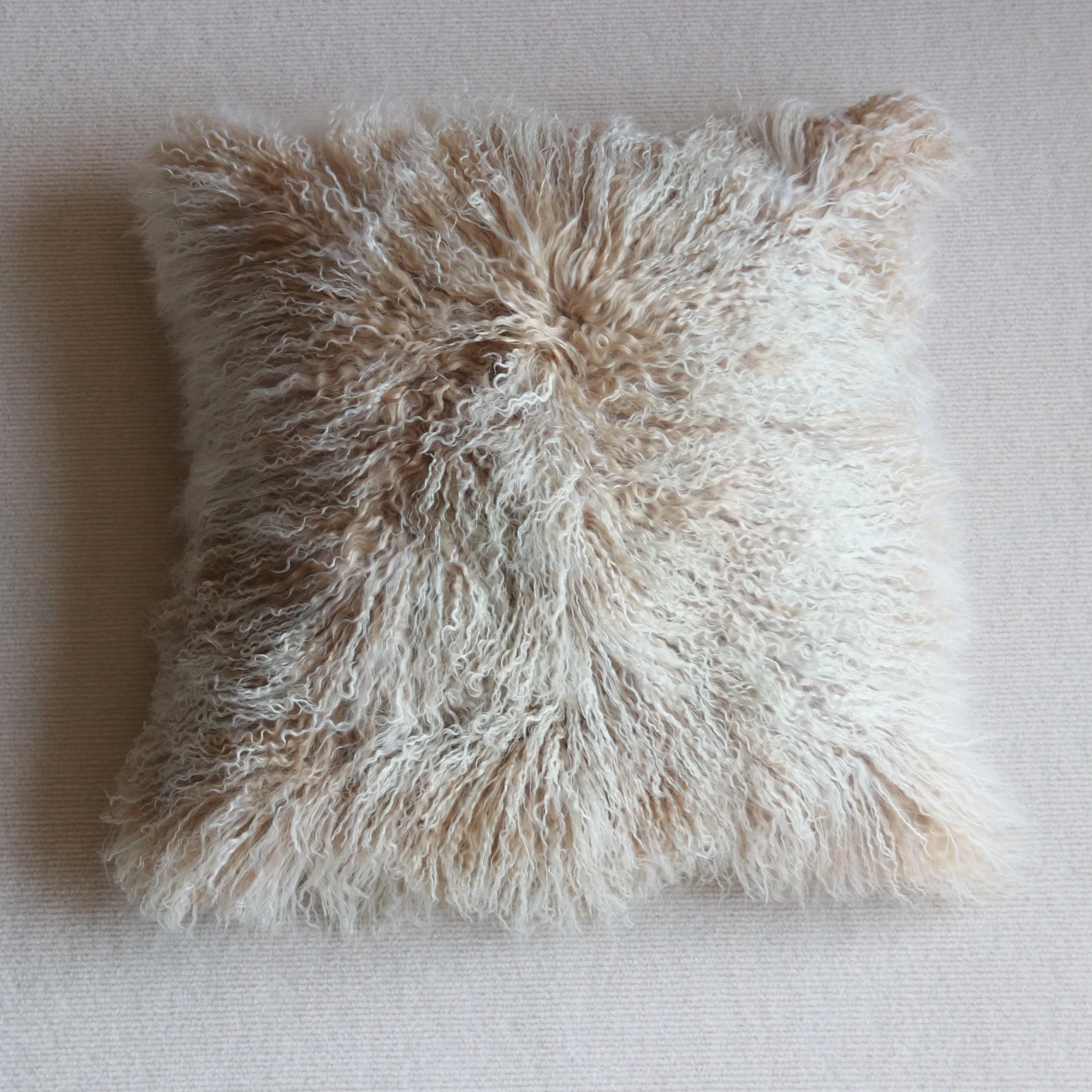 

50x50cm Velvet Backing Frosted Real Mongolian Lamb Fur Pillow Cover Curly Long Wool Sheepskin Throw Cushion for Sofa Home Decor