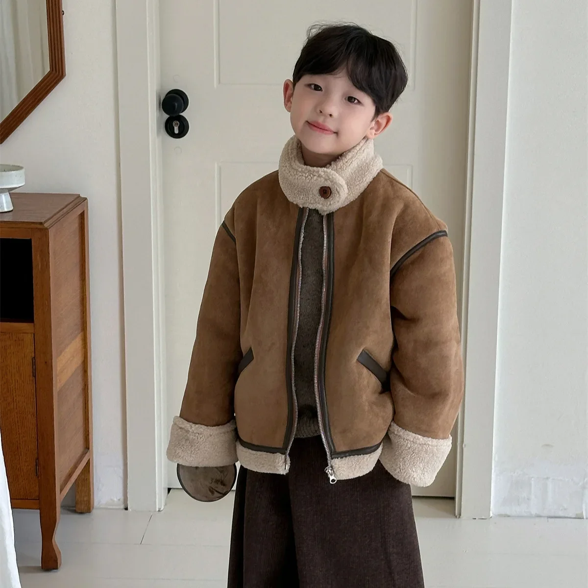 Children's Clothing Boys' Suede Jacket 2024 Winter New Item Fur Integrated Warm Leather Jacket Trend