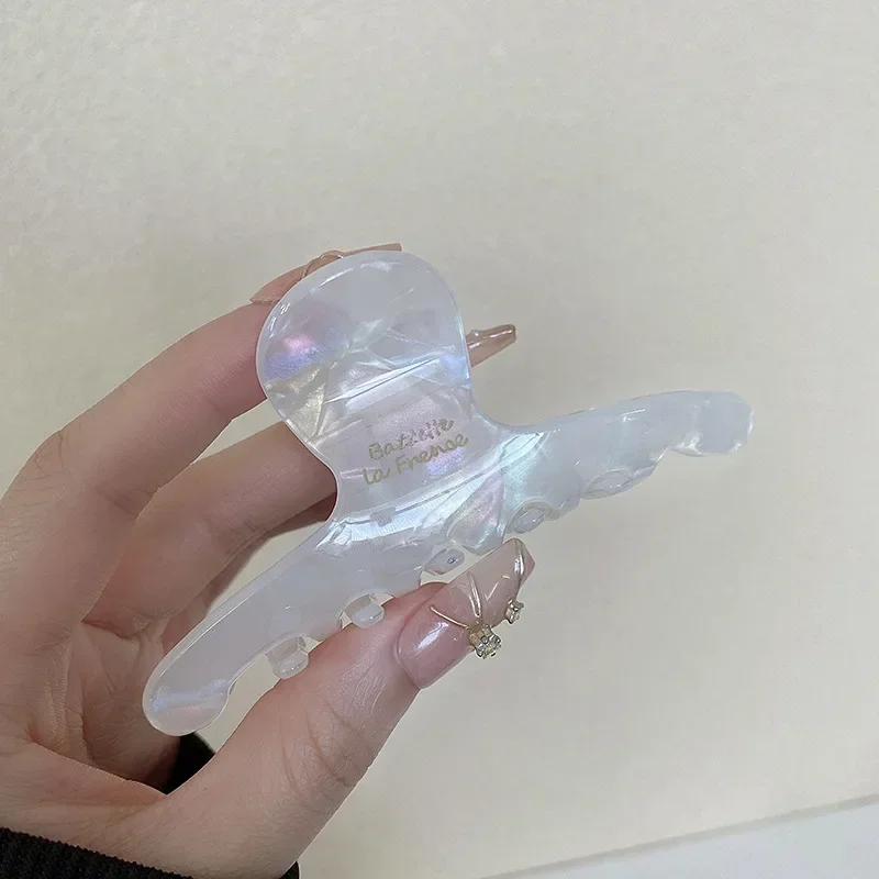 New Fashion acetato Back Spoon Pan Hair Clip Shark da donna High End Retro Simple Hair Clip accessori Light Luxury Grab Clip