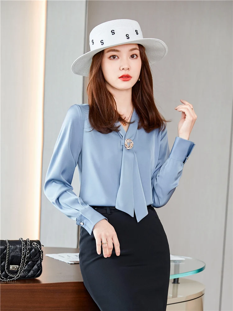 Women Single Breasted ButtonMonochromatic V Collar Top Elegant Khaki Blouse Office Wear Lady Work Wear Spring Autumn