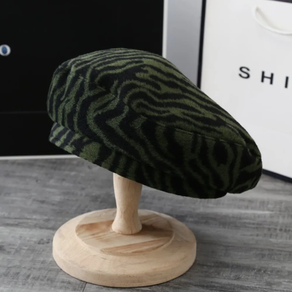 High Quality Retro Beret Zebra Stripes Print Painter Hat Windproof Pumpkin Hat Unisex