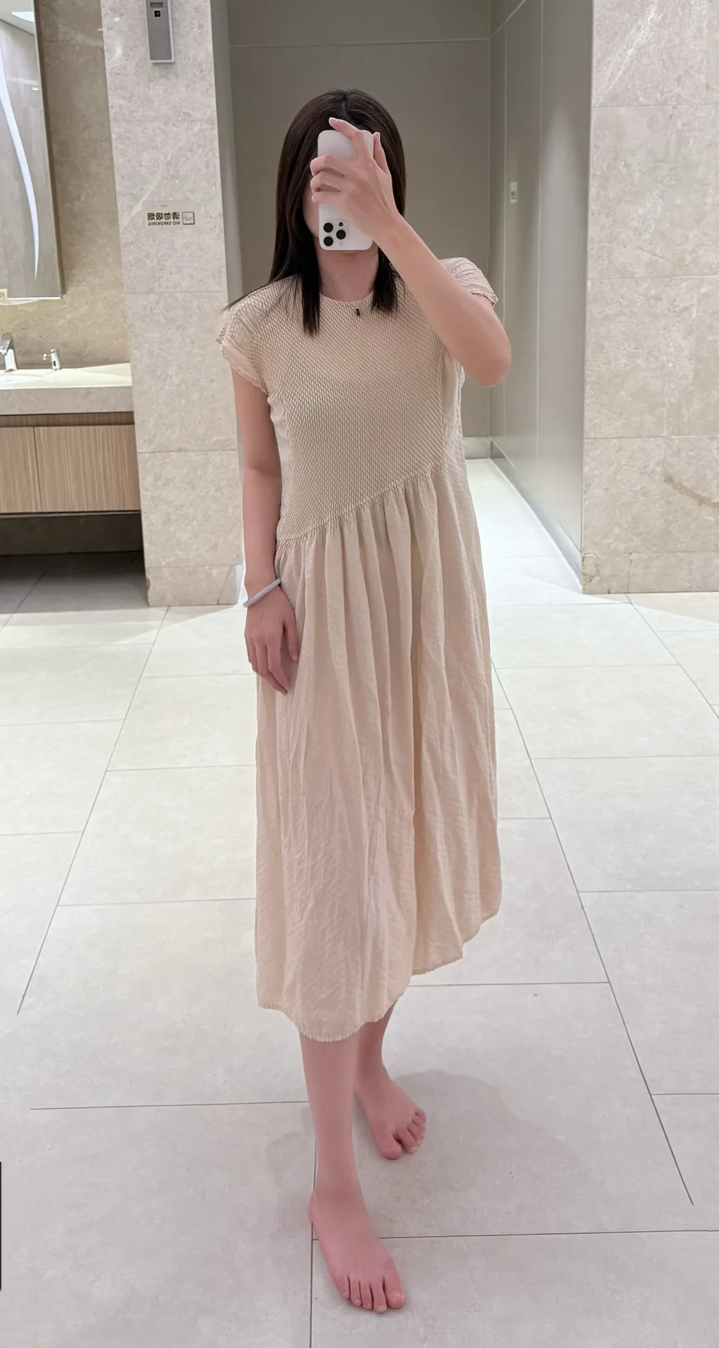 Miyake Elegantes Schwarzes Kurzarm-Maxikleid, Locker Sitzend Atmungsaktiv Knitterfrei Damen Alltags- und Wochenend-Brunch-Langes Kleid – Detail 5