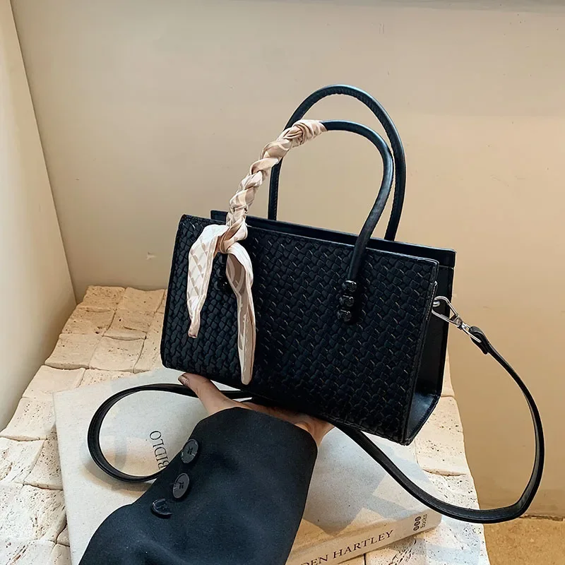 

2025 Spring New Arrival! Fashionable and Practical Literary Women's Small ToteRetro,Simple with a Stylish Oblique Shoulder Strap