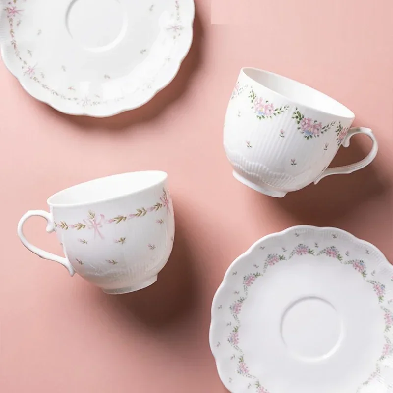 Classical Coffee Sets European Style Creative Design Ceramic Coffee Cup and Saucer 250ml Tea Sets