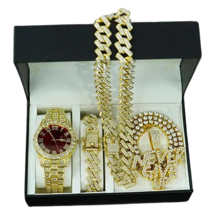 

Luxury Hip Hop Cuban Link Chain Necklace with Pendant & Men's Watch Set - Stylish Gift Box for Men, Trendy Jewelry Accessories