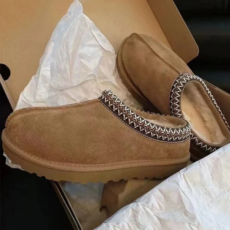 أحذية نسائية شتوية جديدة لعام 2025 أحذية ثلج قصيرة من القطيفة أحذية دافئة من جلد الغزال بنعل سميك أحذية نسائية تشيلسي مقاس كبير بوتاس موهير #1