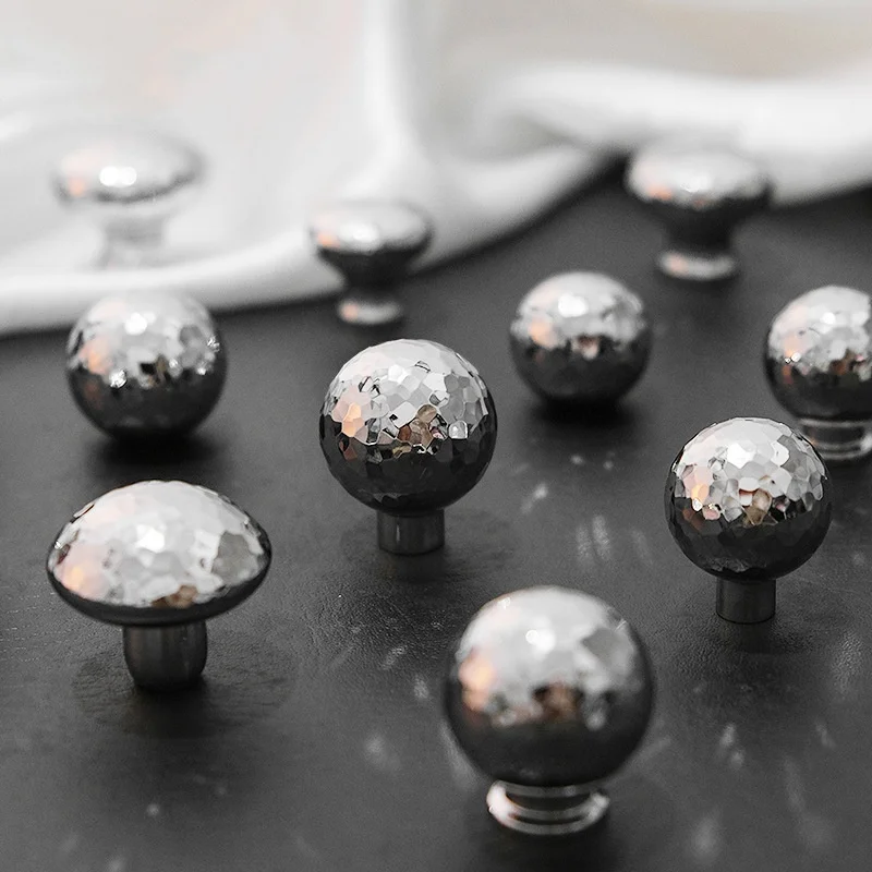 Luxury Brass Furniture Handles Hand-forged Hammer Silver Cabinet Handles Door Drawer Knobs Round Kitchen Wardrobe Cupboard Pulls