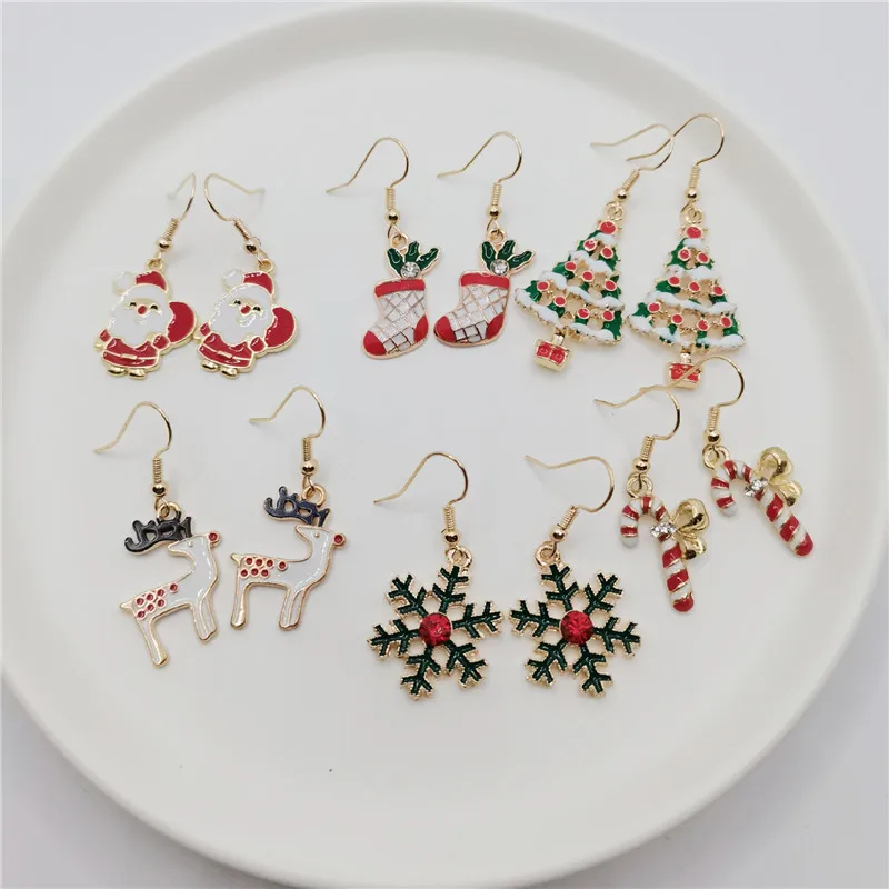 

Cartoon Christmas Alloy Tree Earrings for Women Santa Claus Snowman Drop Jewelry Party Girls Gifts Accessories