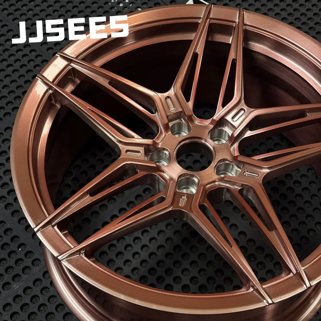 Rose Gold Brushed Custom Forged Alloy Wheels 18‑24 Inch Auto Parts For Luxury Personalized Passenger Car Retrofit Accessories