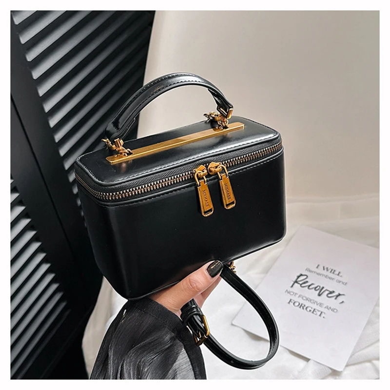 High End Handbag Women 2024 New Trendy Fashion Texture Single Shoulder Bag Commuting Crossbody Bucket Bag Lady Mini Phone Bag