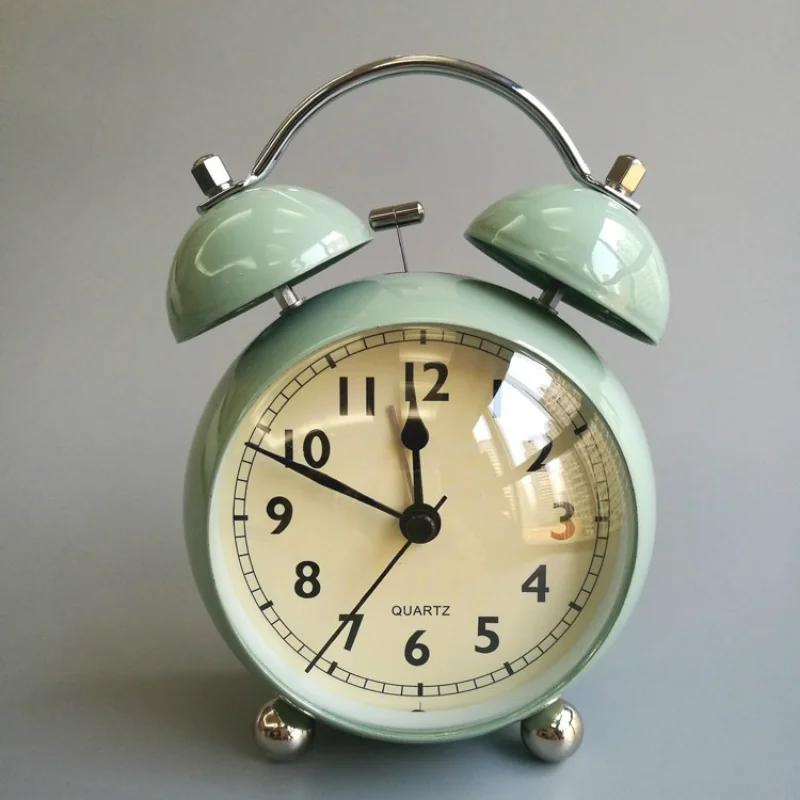 

Japanese and Korean Metal Alarm Clock Mute Bedroom Bedside Clock Students Get up European-Style Cute Simple