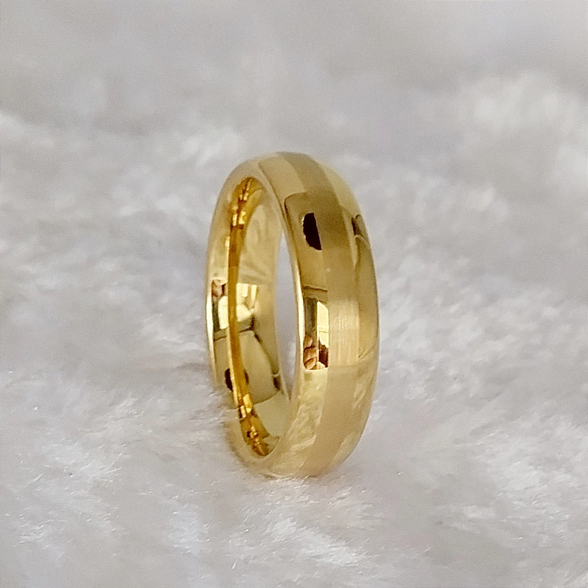 Latest High Quality 18k Gold Plated Tungsten Jewelry Anniverary Wedding Couples Rings for Men And women wholesale price