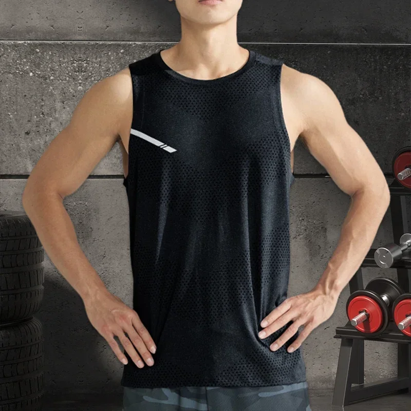 Men\'s Summer Quick-drying Fitness Clothing Summer Cool Beach Travel Undershirt Fashion Gym Running Tank Tennis Jerseys Sports