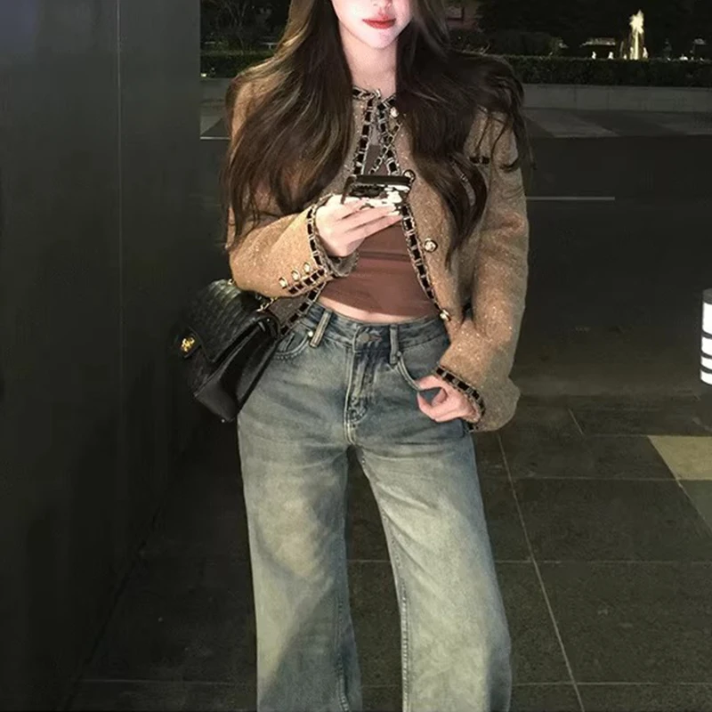 

Ретро-шерстяная верхняя одежда для женщин: с высокой талией, на пуговицах, с 3D-эффектом, комфортная посадка, осенняя коллекция, модная, стройнящая модель