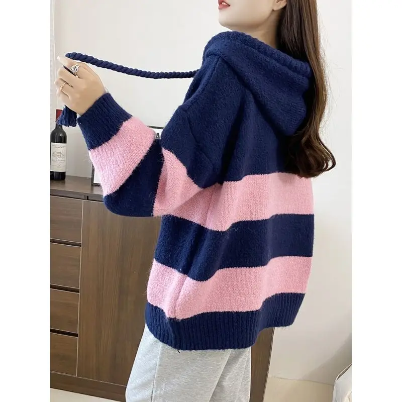 Lazy style hooded pullover sweater for women autumn and winter new 2024 Korean style loose striped little man coat sweatshirt