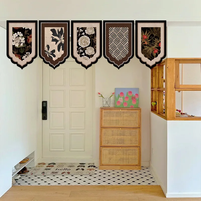 Medieval Style Shield Shape Door Flag Retro Floral Wall Tapestry Kitchen Entrance Partition Short Curtain Home Decor Valance