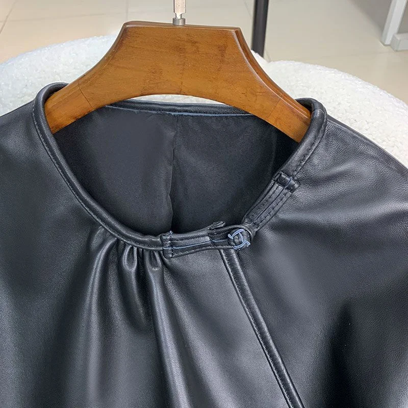 여성용 가죽 재킷 중국 스타일 레이스업 민족풍 가죽 여성 레트로 버클 기품 있는 고급 코트