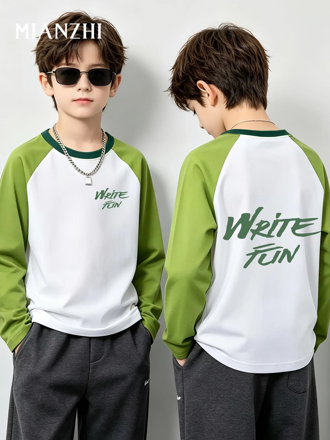 Long-sleeved, Crew-neck T-shirt Featuring A Cool, Stylish Cartoon Print