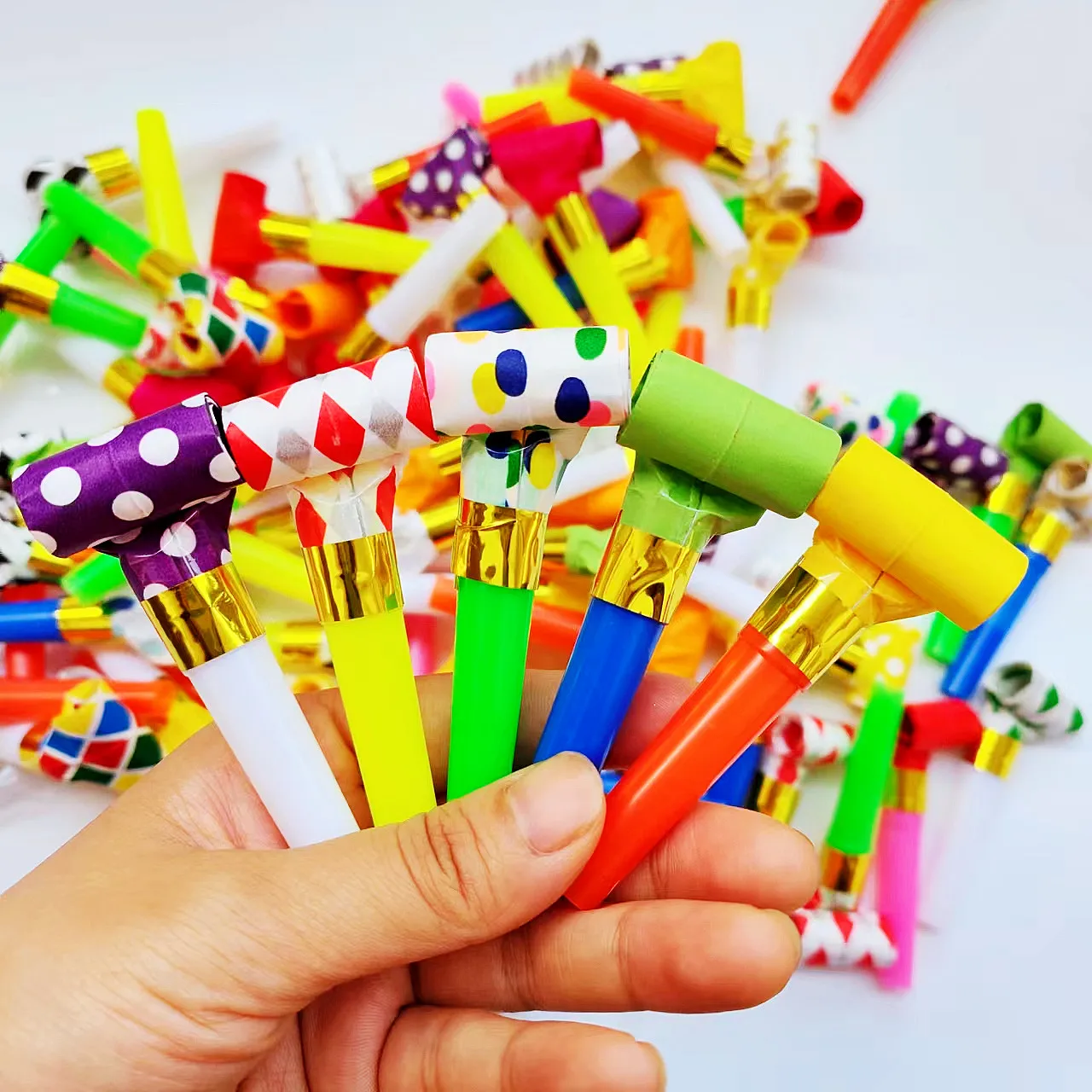 54Pcs  Children\'s Birthday Parties Popular Pinata Stuffed Baby Shower Toys Whistle Maze Toys Gift Game Goodie Bag Carnival Prize