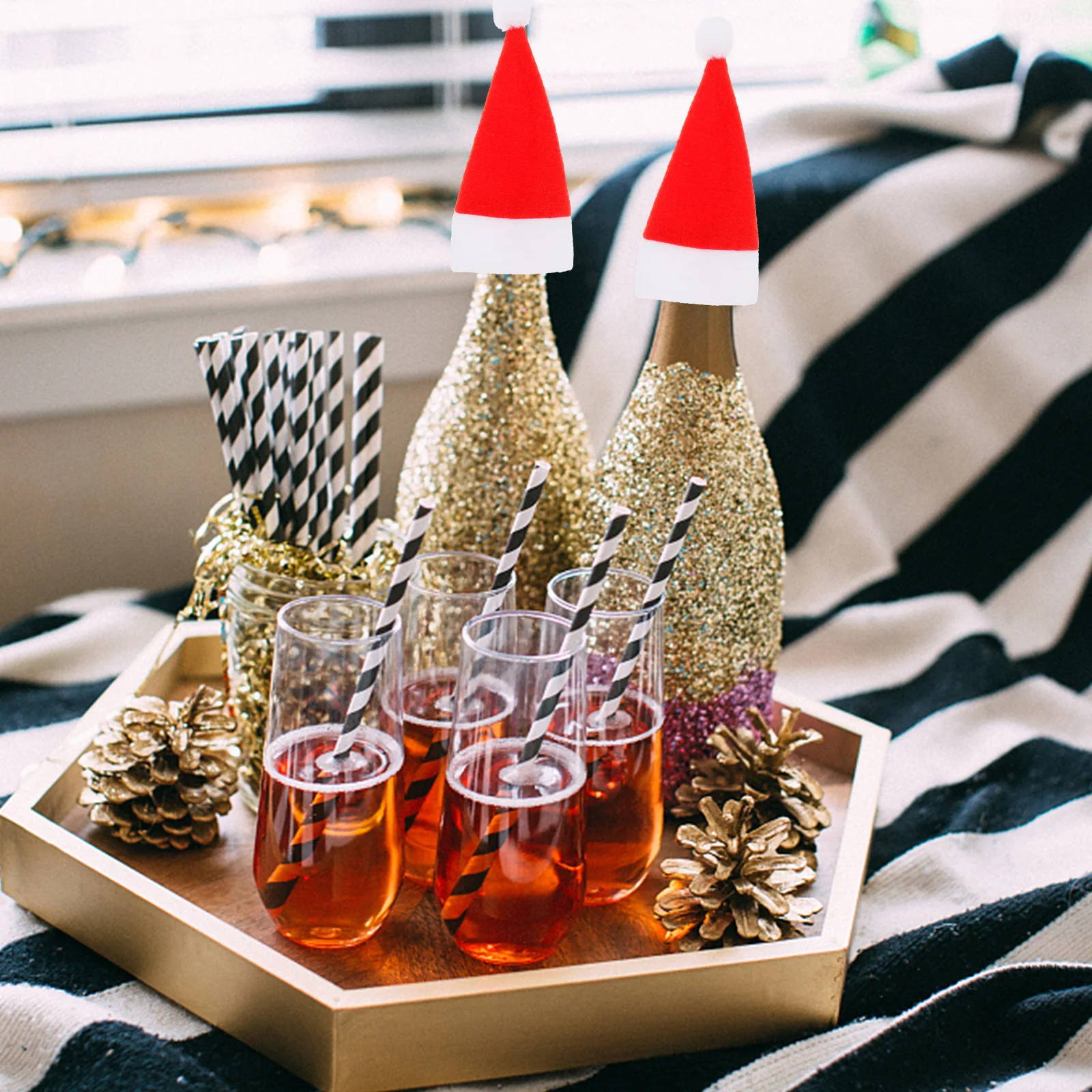

12 Pcs Christmas Tableware Decoration Has Cutlery Hats Santa for Mini Shopping Bag