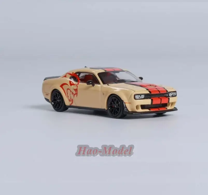 SH 1/64 For Dodge Challenger SRT Hellcat Car Model Alloy Diecast Toys Boys Birthday Gifts Hobby Display Simulation Collection