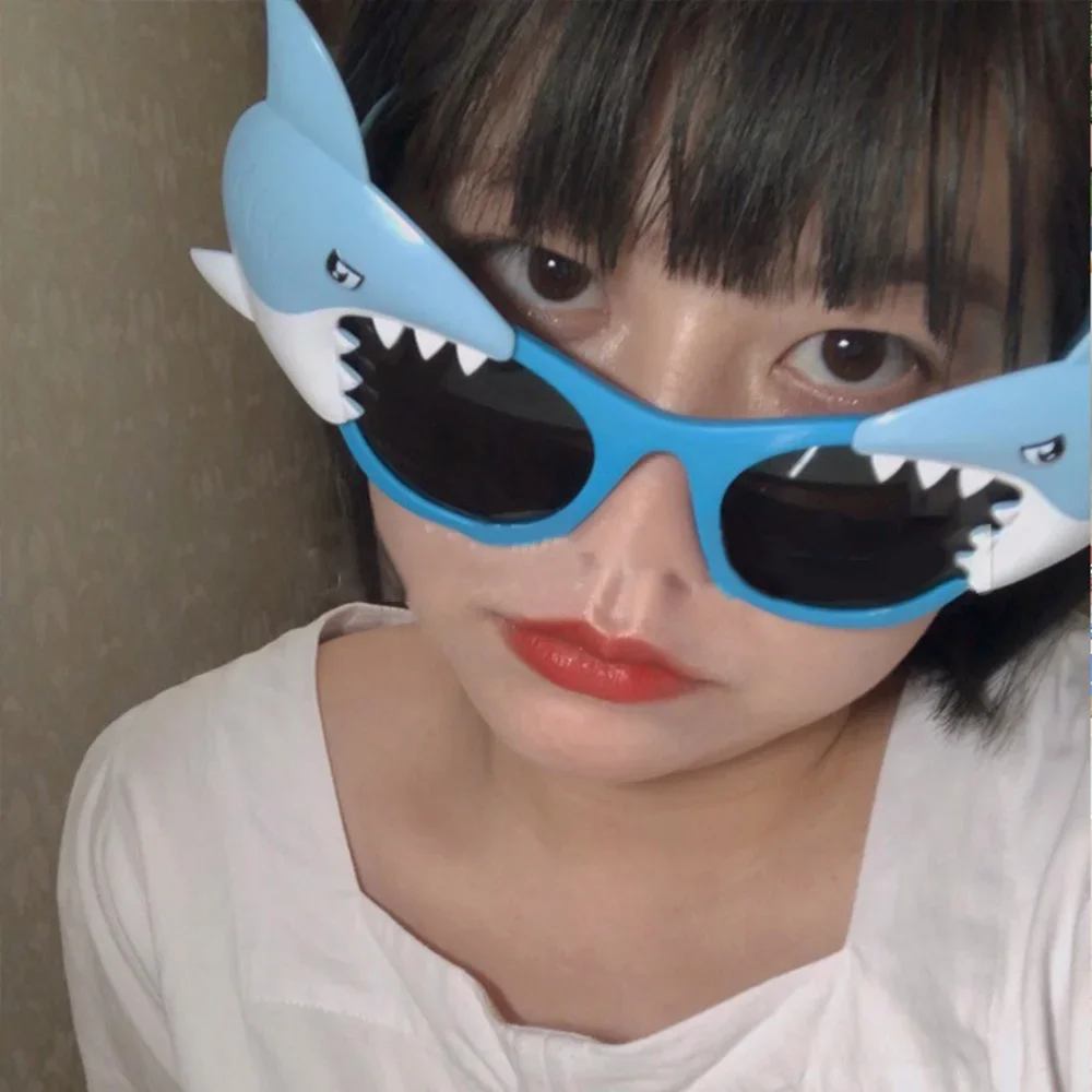 

Гавайские пляжные очки в виде акулы, солнцезащитные очки с морскими животными, забавный реквизит для фотосессии, жуткие вечерние очки