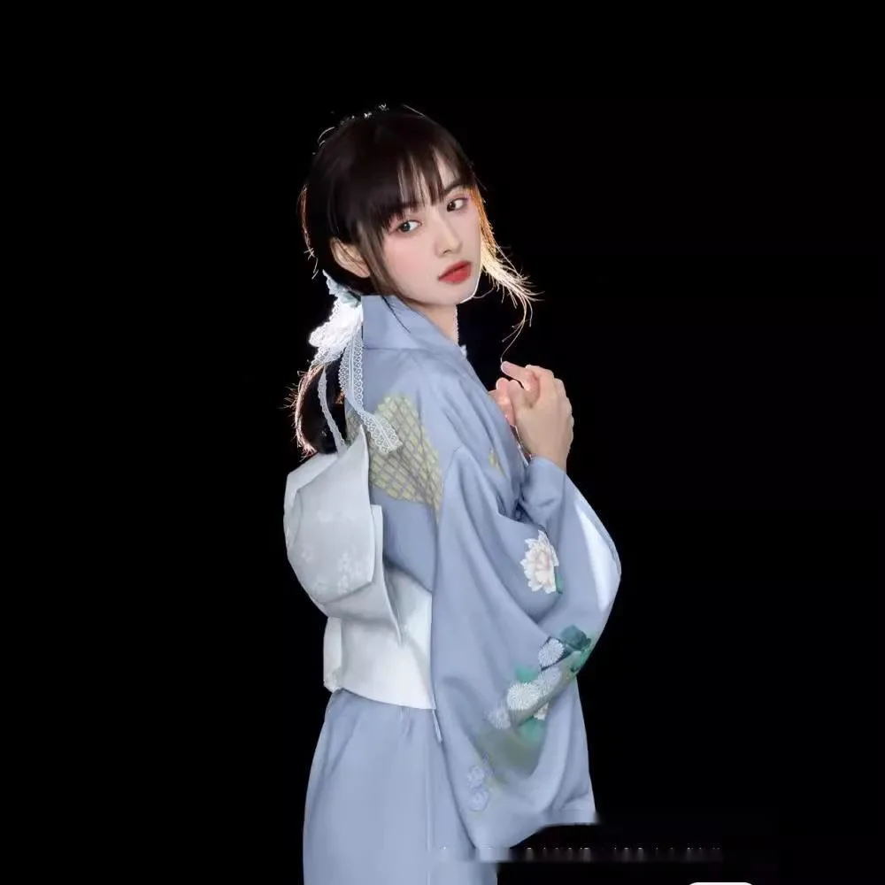 新しい着物女性のフォーマルウェア伝統的な和風改良された水色着物浴衣写真旅行服