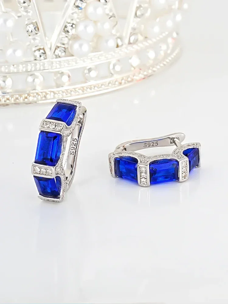 New Artificial Sapphire S925 Silver Earrings Inlaid with Jewelry Light Luxury Earrings Fashion Retro Wedding Jewelry