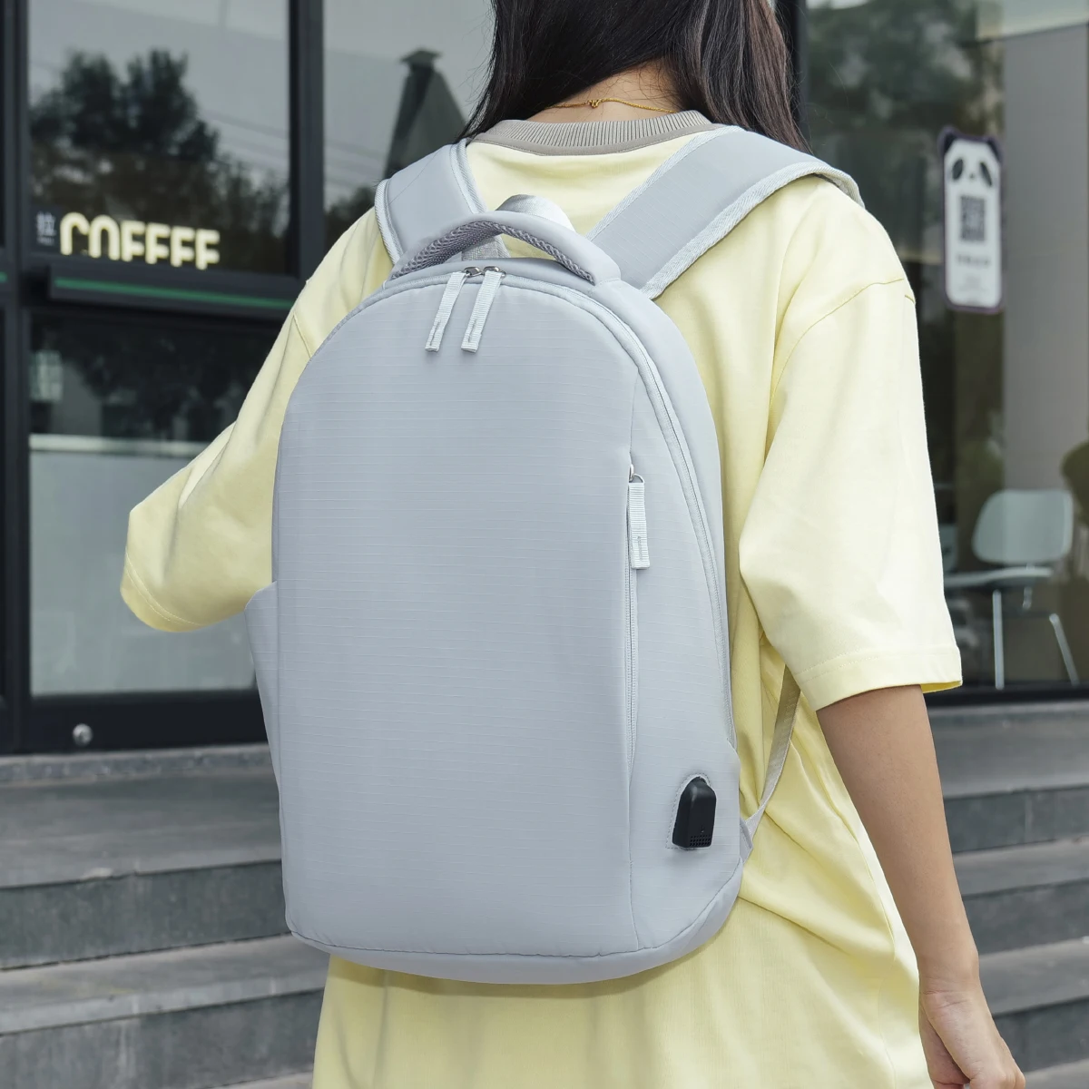 

Школьная сумка Женский студенческий рюкзак Легкая сумка для компьютера 2025 Новая дорожная сумка Большой вместительный пригородный рюкзак Простой деловой шоппинг и велоспорт