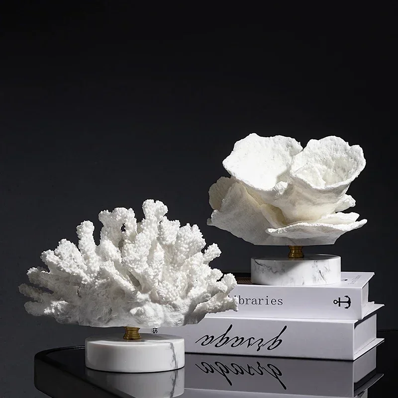 

Nordic luxury creative coral sculpture Ornaments hotel decoration natural coral statue home decoration Resin Statue Arts gifts