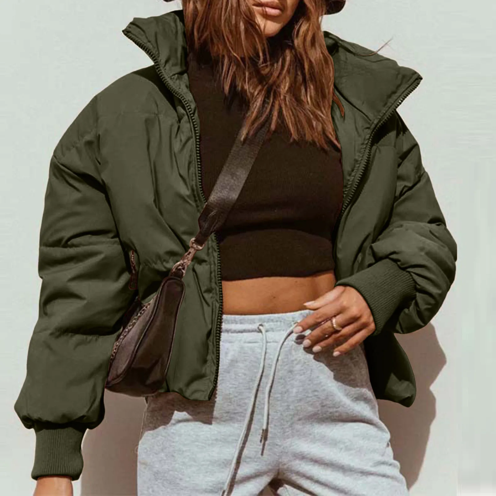 Abrigos cortos con cremallera para mujer, Parkas gruesas y cálidas de manga larga con bolsillos, color negro, invierno, 2023